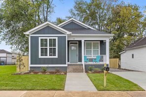 Interior - 31) Two Homes Downtown! (Chattanooga)