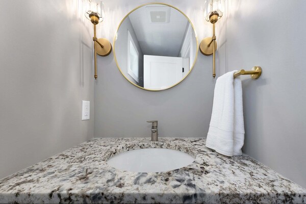 🌤 The Birches - Condotel Downtown Lake Leelanau Unit 4 - Michigan
