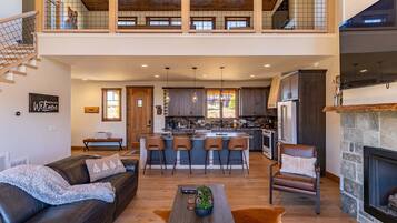 Chalet (6 Bedrooms) | Interior