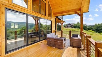 Chalet (6 Bedrooms) | Interior