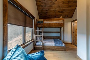 Interior - Mountain Time Lodge at Eagles Nest (Banner Elk)