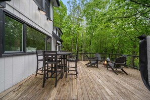 Interior - The Beech House (Banner Elk)