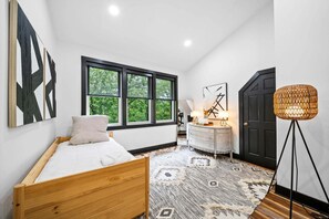 Interior - The Beech House (Banner Elk)