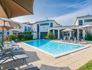 Pool - Les Carrelets 3 Bedroom Split-level APT (Saint-Palais-sur-Mer)