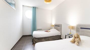 Apartment | 3 bilik tidur, seterika/papan seterika