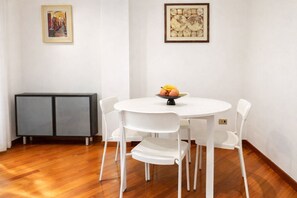 Dining - Elegantis.it Scalia Comfortable Apartment (Roma)