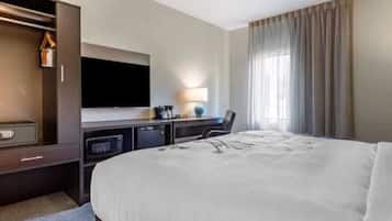 Single Room | In-room safe, desk, laptop workspace, iron/ironing board