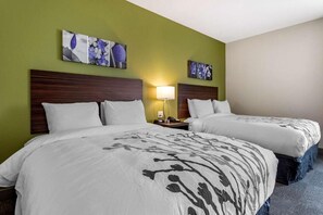 In-room safe, desk, laptop workspace, iron/ironing board - Redwood Inn & Suites (Crosby)