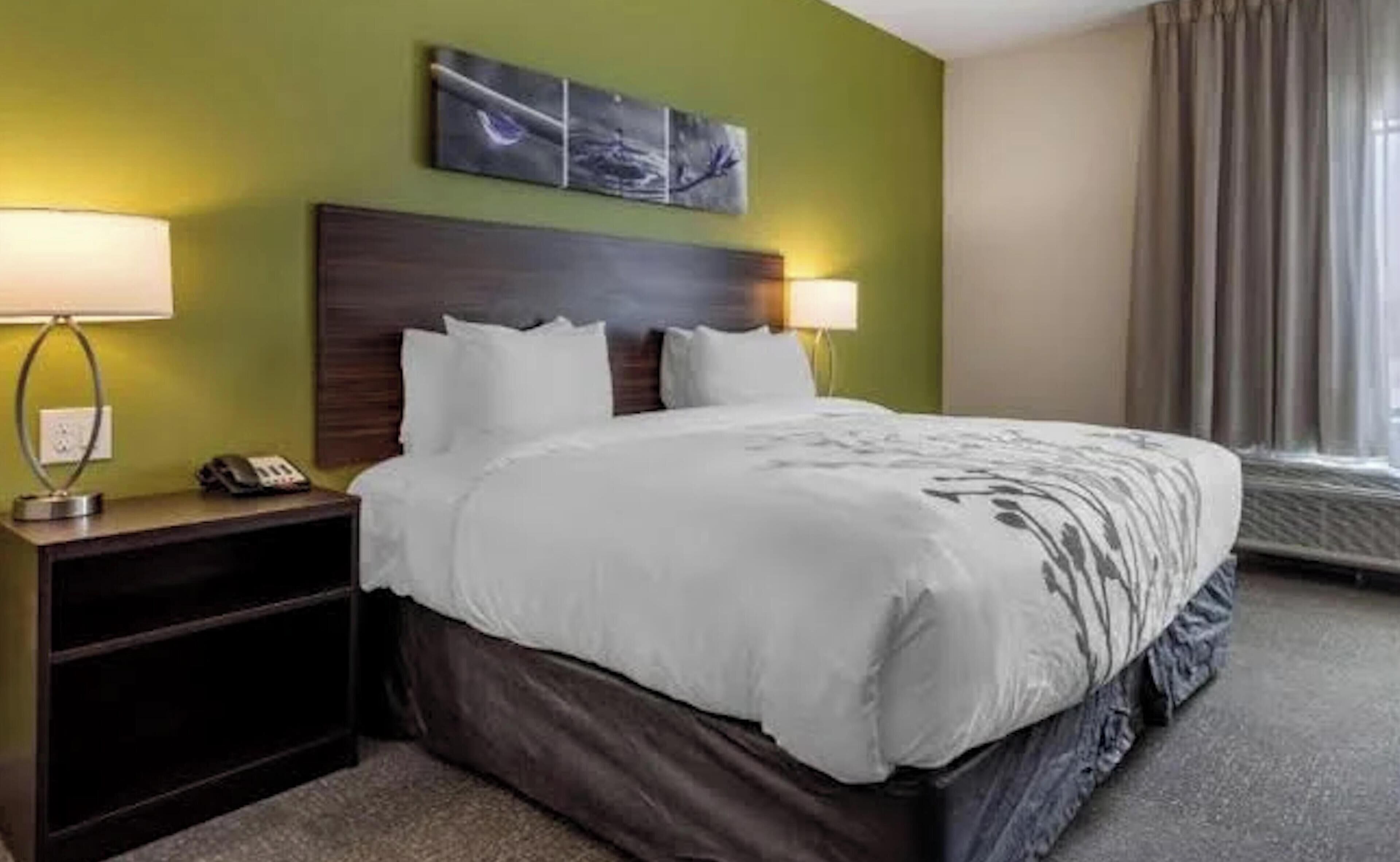 In-room safe, desk, laptop workspace, iron/ironing board