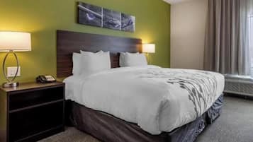 In-room safe, desk, laptop workspace, iron/ironing board