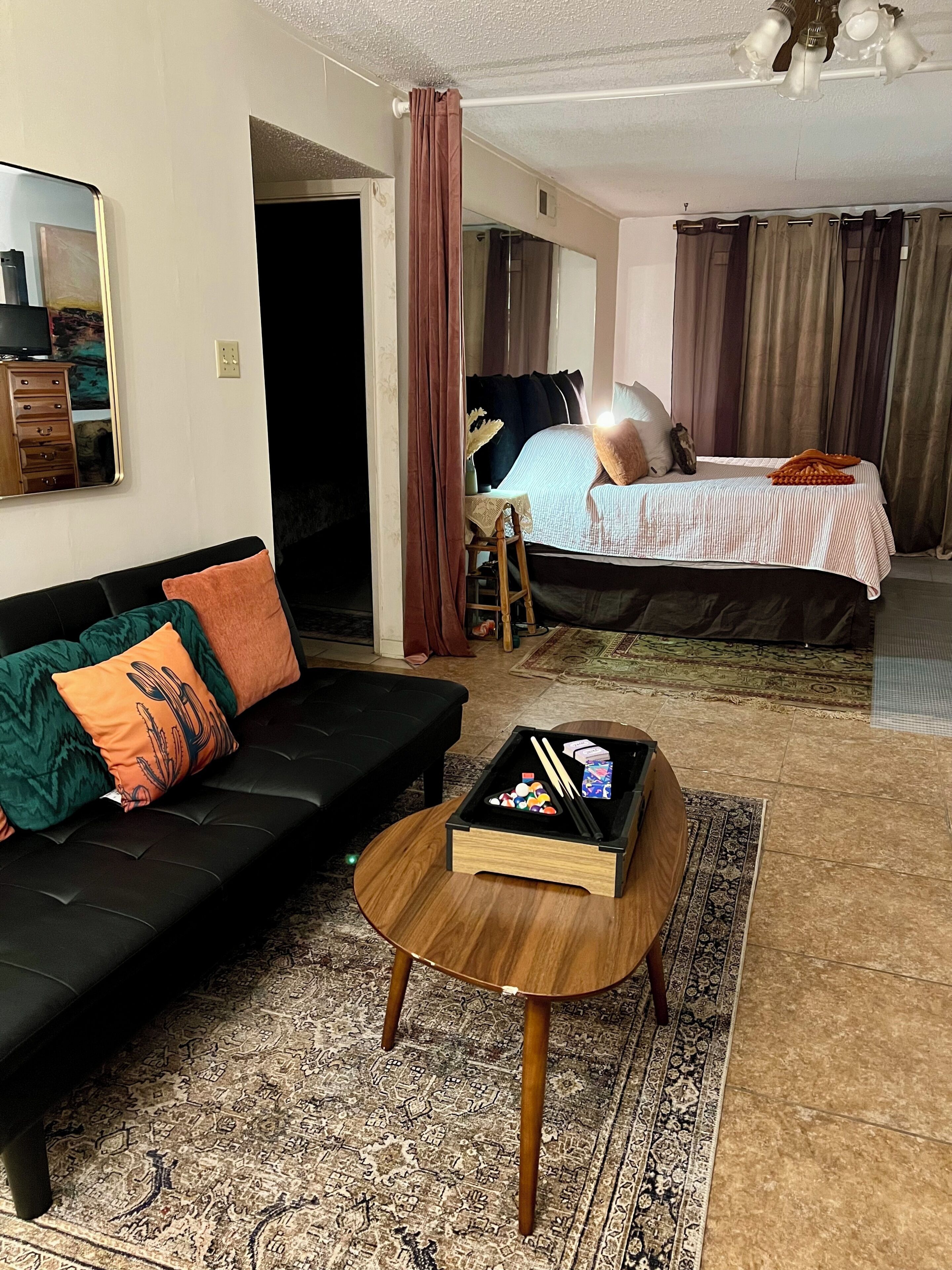 1 bedroom, bed sheets, wheelchair access