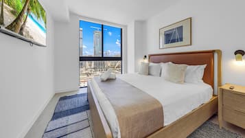 Condo, Balcony, City View | Premium bedding, blackout curtains, iron/ironing board, free WiFi