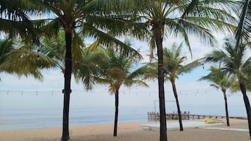 Beach nearby, beach towels