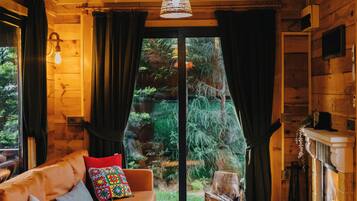 Vila luxo, vista para o jardim | Área de estar