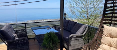 Villa Deluxe, vista al mar | Terraza o patio
