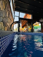 Deluxe Villa, Garden View | Pool