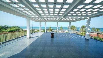 Deluxe Double Room, Balcony, Ocean View | Terrace/patio