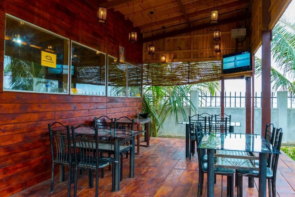 Comfort Double Room, Garden View | Outdoor dining