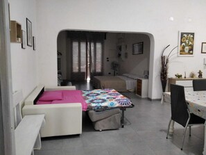 Room - Vrbo Property (Lizzanello)