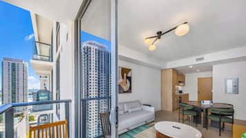 Condo, Balcony, City View | Interior