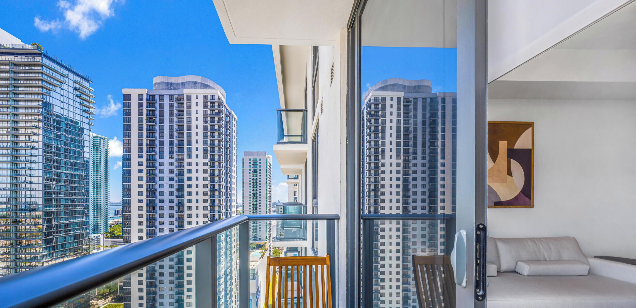 Apartamento, balcón, vistas a la ciudad | Jardines del alojamiento