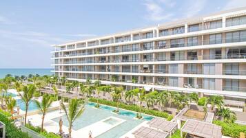Apartamento Deluxe, balcón, vistas parciales al mar | Exterior