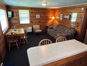 Living area - Lake front 2-bedroom cottage at Sunny Birch Resort on Hamlin Lake in Ludington (Ludington)