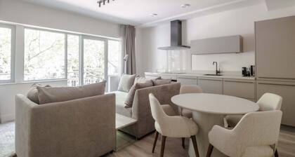 Modern 2BR Apartment in Rotterdam Centre