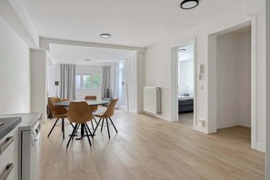 Dining - Stijlvol & Comfortabel Appartement in het Hart van Rotterdam (Rotterdam)