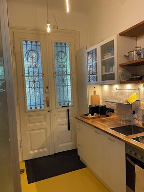 Private kitchen - Vrbo Property (Wien)