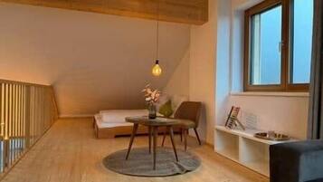 2 Schlafzimmer, Schreibtisch, Bügeleisen/Bügelbrett, kostenloses WLAN