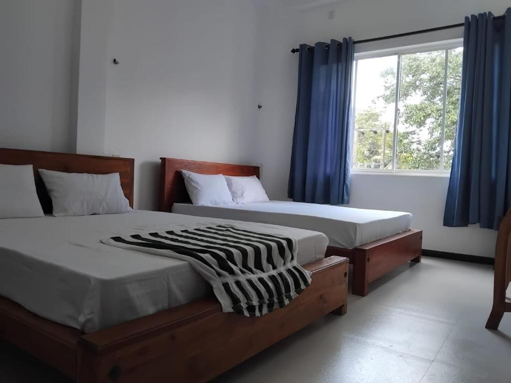Deluxe Double Room, Balcony, Ocean View | Laptop workspace, free WiFi