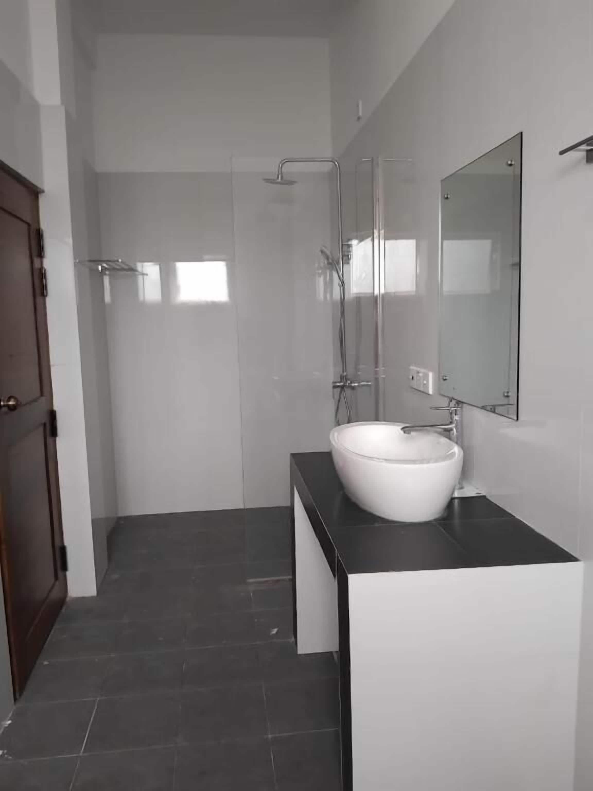 Deluxe-Doppelzimmer, Balkon, Meerblick | Badezimmer