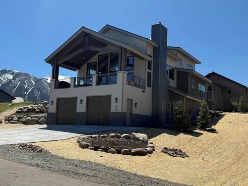 Buckhorn Family Chalet