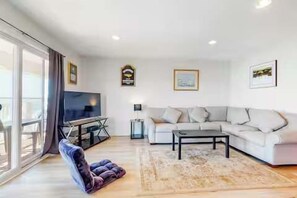 TV - Bayview Bliss at Bridge Point 225 (Ocean City)