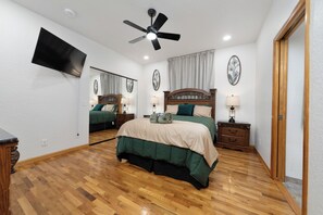 5 Schlafzimmer, Bügeleisen/Bügelbrett, kostenloses WLAN, Bettwäsche