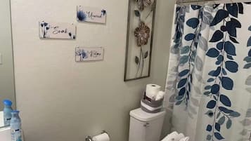 Handdoeken, zeep, toiletpapier