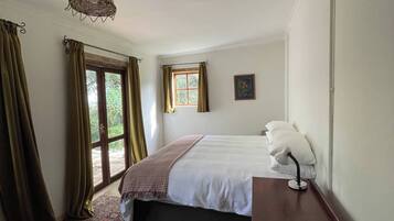 House, 2 Bedrooms, Accessible, Patio
