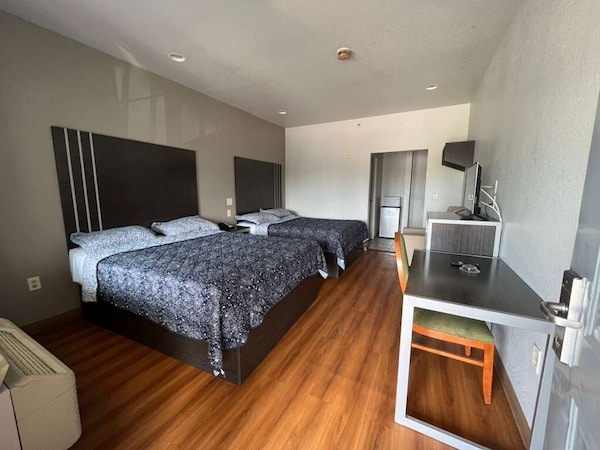 Century Inn - Dallas, TX