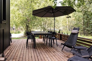 Chalet, 3 Bedrooms, Patio | Outdoor dining - City Cottage Mia Emilia B With Jacuzzi and Cold tub (Espoo)