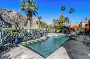Pool - Spacious 4-bedroom house in peaceful La Quinta with AC (La Quinta)