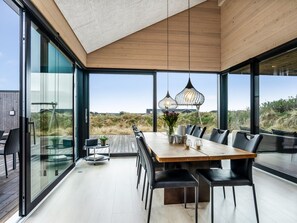 Dining - "Uolevi" - 130m from the sea by Interhome (Løkken)