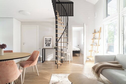 City Cottage With Sauna and Hot Tub Near Helsinki