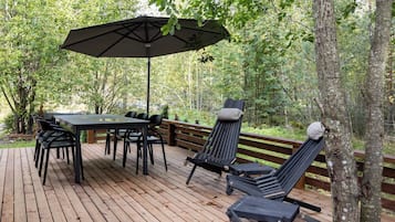 Chalet, 2 Bedrooms, Patio | Outdoor dining