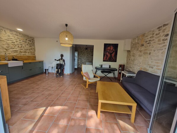 Living area - Vrbo Property (Issirac)