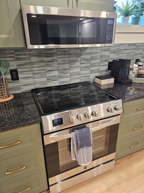 Private kitchen - 5th Avenue All New Basement Suite (Lethbridge)