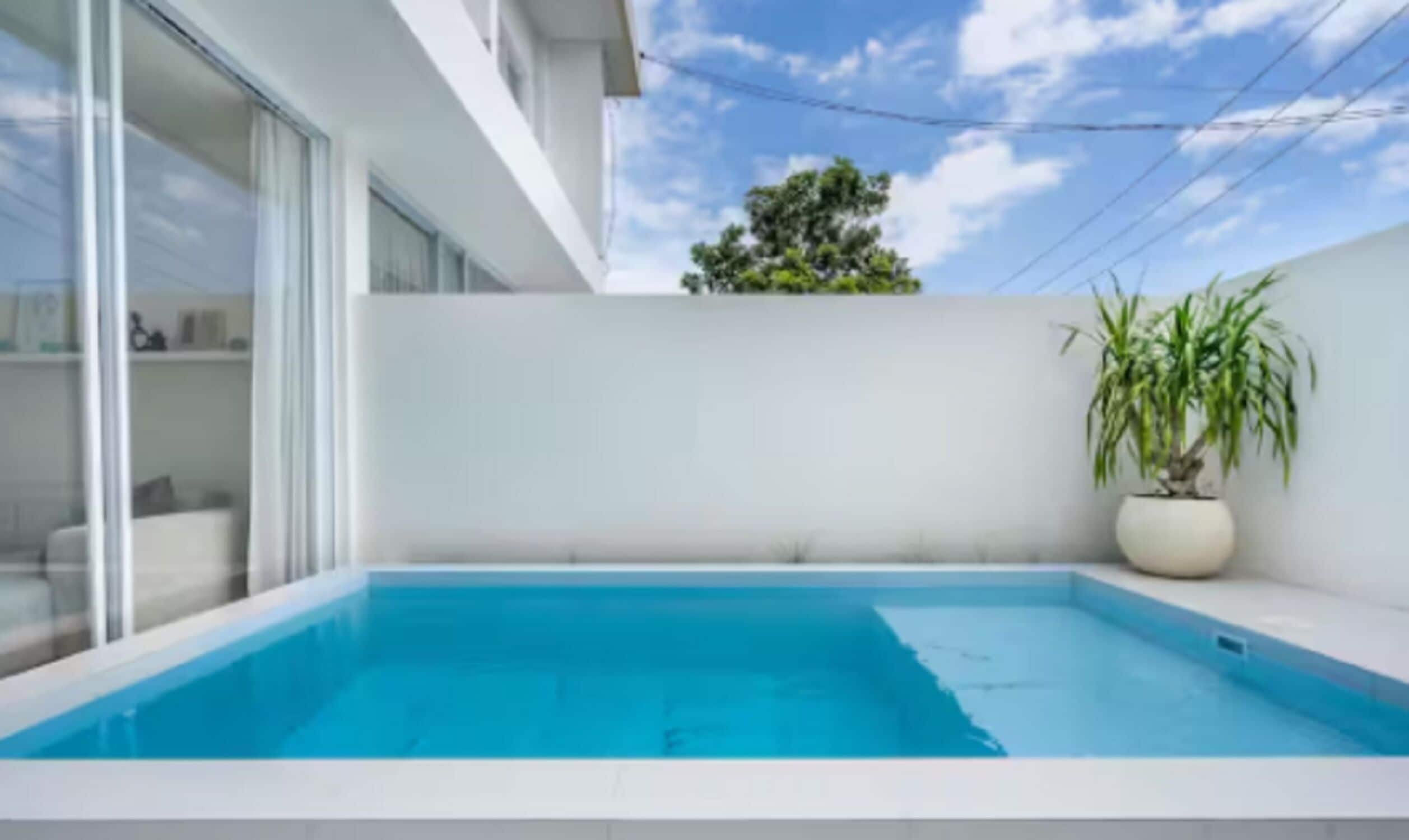 Villa, véranda, vue cour intérieure | Vue sur la cour