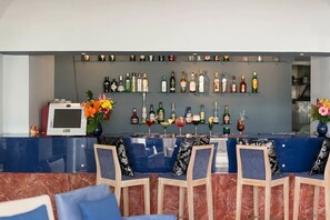 Bar (in der Unterkunft)