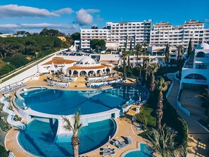 Innenpool, beheizter Pool