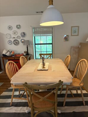 Dining - Lake Martin House On Water (Eclectic)